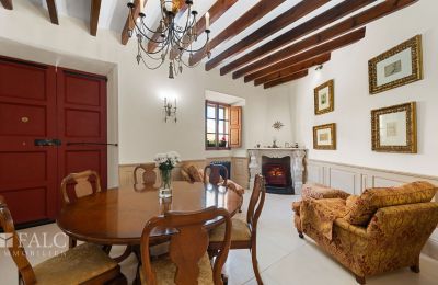 Town house for sale Calvià, Balearic Islands, Wohn-/Esszimmer