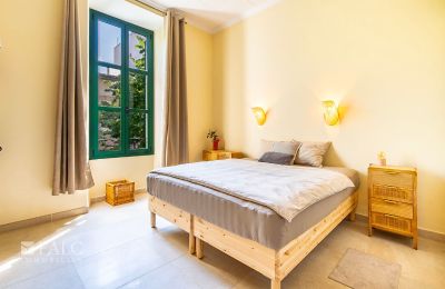 Urban palace for sale Sóller, Balearic Islands, Schlafzimmer