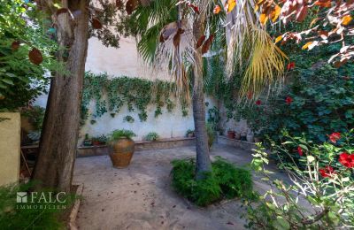 Urban palace for sale Sóller, Balearic Islands, Patio