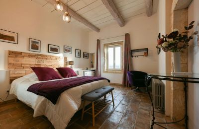 Historic property for sale Uzès, Occitania, Image 29/34
