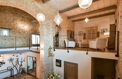 Historic property for sale Uzès, Occitania, Image 8/34