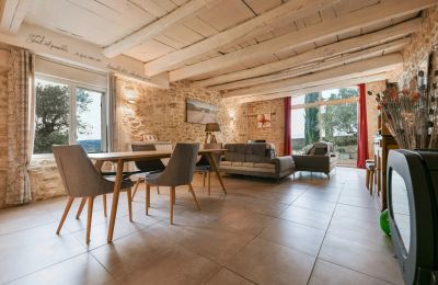 Historic property for sale Uzès, Occitania, Image 18/34