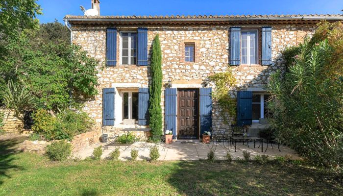 Country property for sale La Capelle-et-Masmolène, Occitania