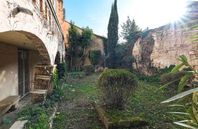 Historic villa for sale Uzès, Occitania, Image 14/18