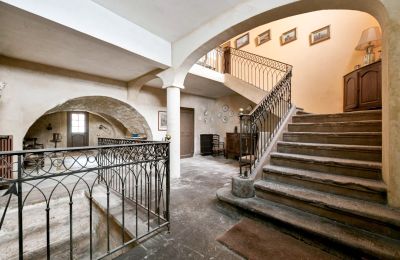 Historic villa for sale Uzès, Occitania, Image 1/18
