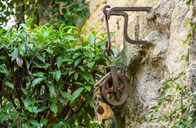 Historic villa for sale Uzès, Occitania, Image 12/18