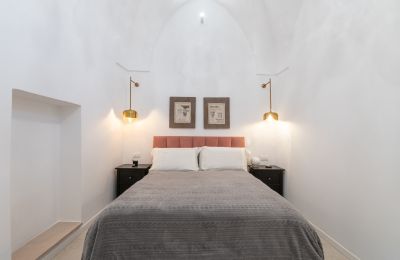 Town house for sale Ostuni, Apulia, Image 32/45