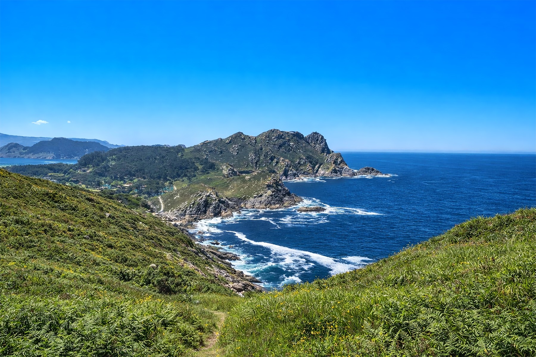 Photos Seafront manor in Northern Spain - preserved in original condition