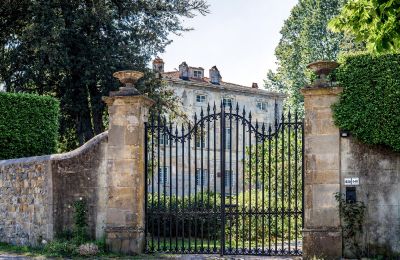 Historic villa Capannori, Tuscany