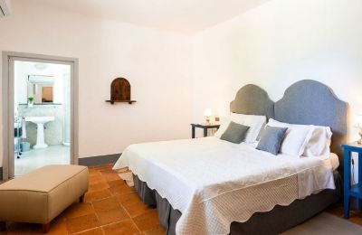 Historic villa for sale Capannori, Tuscany, Image 20/24