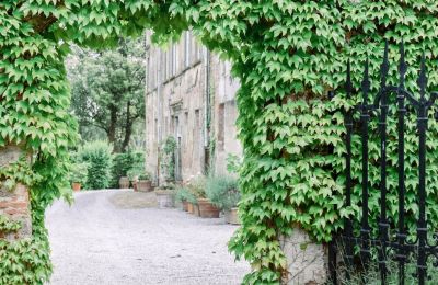 Historic villa for sale Capannori, Tuscany, Image 4/24