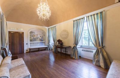 Medieval castle for sale Licciana Nardi, Tuscany, Image 6/40