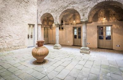 Medieval castle for sale Licciana Nardi, Tuscany, Image 4/40