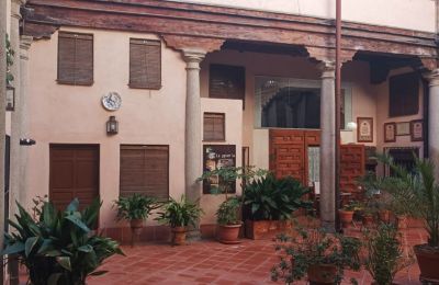Period apartment for sale Toledo, Amador de los Ríos 2, Castile-La Mancha, Courtyard