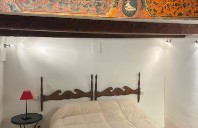 Period apartment for sale Toledo, Amador de los Ríos 2, Castile-La Mancha, Bedroom