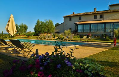 Country property for sale Sarteano, Tuscany, Image 40/50