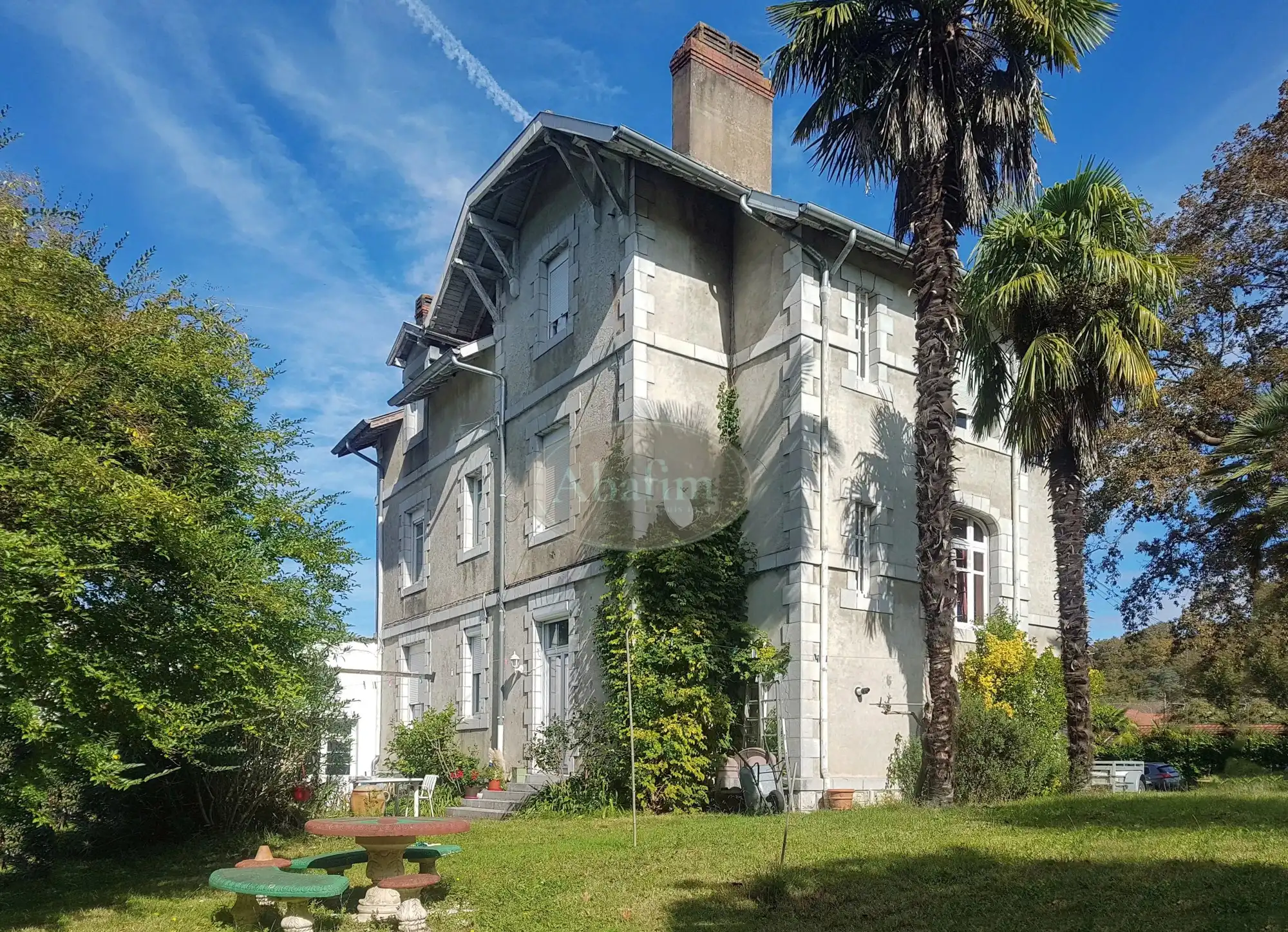 Photos Historic house in Salies-de-Béarn with garden