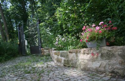 Period apartment for sale Gera, Vollersdorfer Str. 56, Thuringia, Eingang am Hang