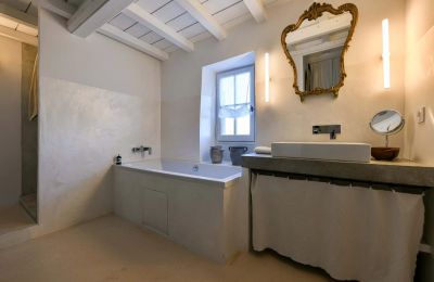 Country property for sale Uzès, Occitania, Image 16/31