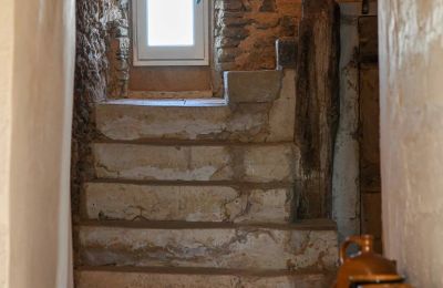 Country property for sale Uzès, Occitania, Image 18/31