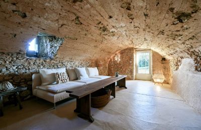 Country property for sale Uzès, Occitania, Image 5/31