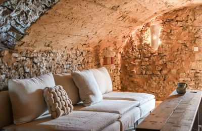 Country property for sale Uzès, Occitania, Image 7/31