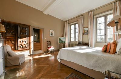 Urban palace for sale Uzès, Occitania, Image 16/25