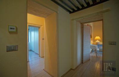 Country property for sale Italy, Image 37/50