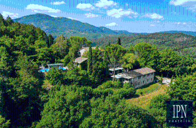 Country property for sale Italy, Image 9/44