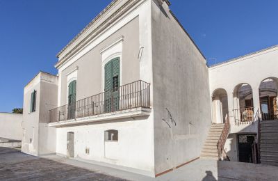 Urban palace for sale Oria, Via San Salvatore 7, Apulia, Image 2/34