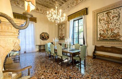 Historic villa for sale Quinto, Veneto, Living Room
