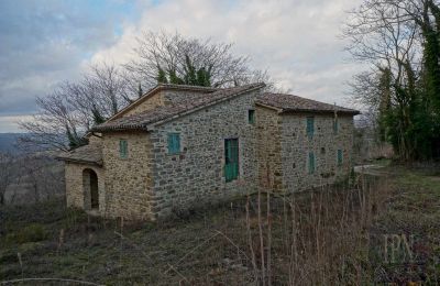 Country property for sale 06026 Pietralunga, Umbria, Image 10/25
