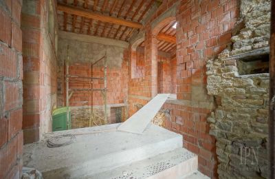 Country property for sale 06026 Pietralunga, Umbria, Image 19/25