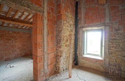 Country property for sale 06026 Pietralunga, Umbria, Image 21/25