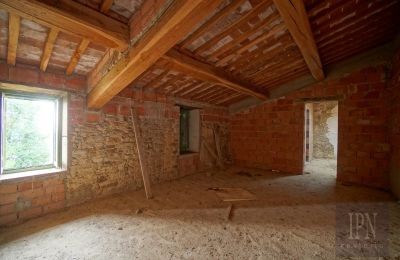 Country property for sale 06026 Pietralunga, Umbria, Image 23/25