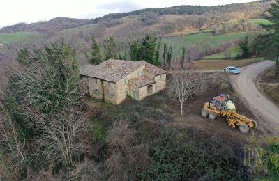 Country property for sale 06026 Pietralunga, Umbria, Image 9/25