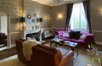 Country property for sale Mouzon, New Aquitaine, Living Area