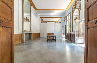 Period apartment Uzès, Occitania