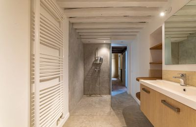 Period apartment for sale Uzès, Occitania, Image 21/30