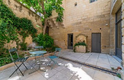 Period apartment for sale Uzès, Occitania, Image 29/30