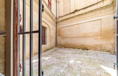 Period apartment for sale Uzès, Occitania, Image 28/30
