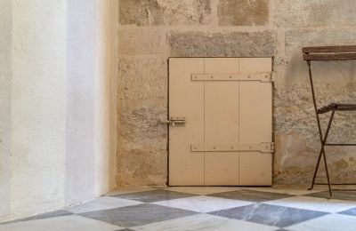 Period apartment for sale Uzès, Occitania, Image 26/30