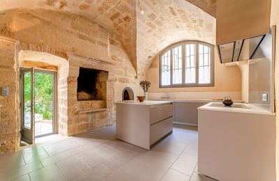 Period apartment for sale Uzès, Occitania, Image 16/30