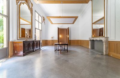 Period apartment for sale Uzès, Occitania, Image 7/30