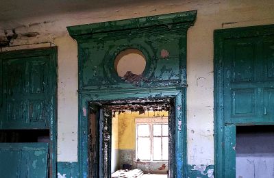 Manor house for sale Bolkowice, Dwór w Bolkowicach, West Pomerania, Entrance hall