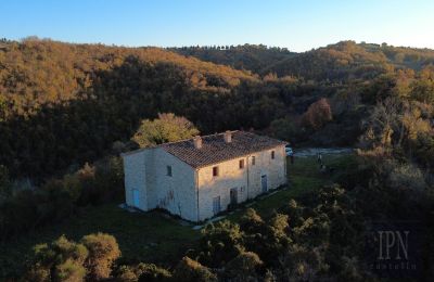 Country property for sale Italy, Image 9/26