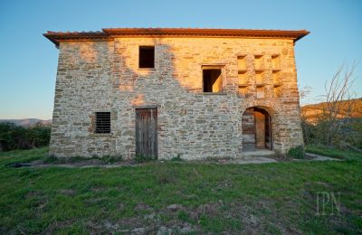 Country property for sale Italy, Image 11/26