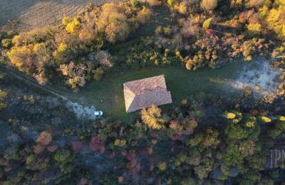 Country property for sale Italy, Image 26/26