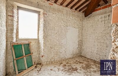 Country property for sale Città di Castello, Umbria, Image 19/23