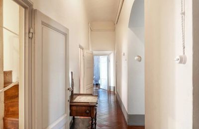 Historic villa for sale Panicaglia, Tuscany, Image 18/24